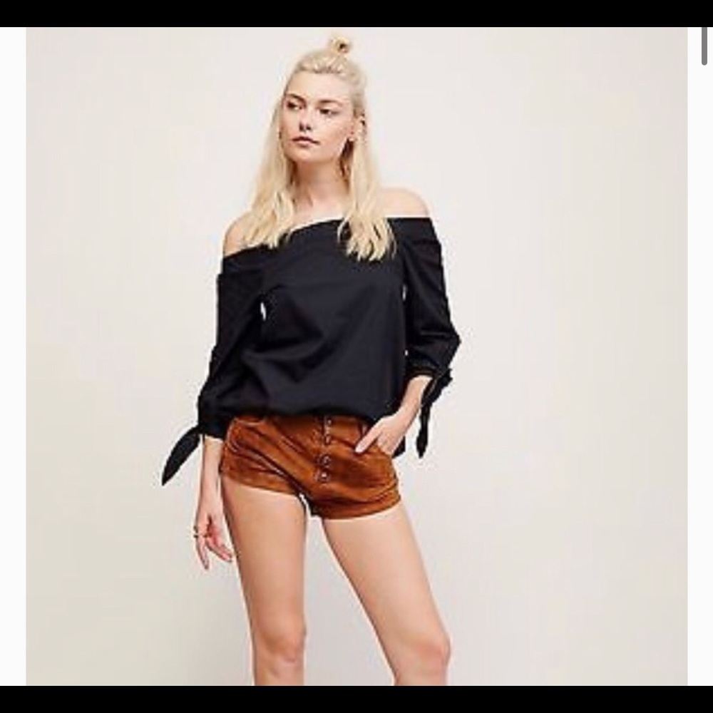 Free People Black Off Shoulder Long Sleeve Top SIze Small